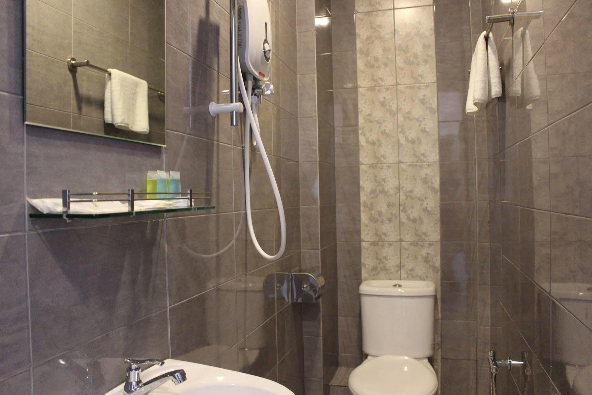 Gurney View Inn PENANG Екстер'єр фото